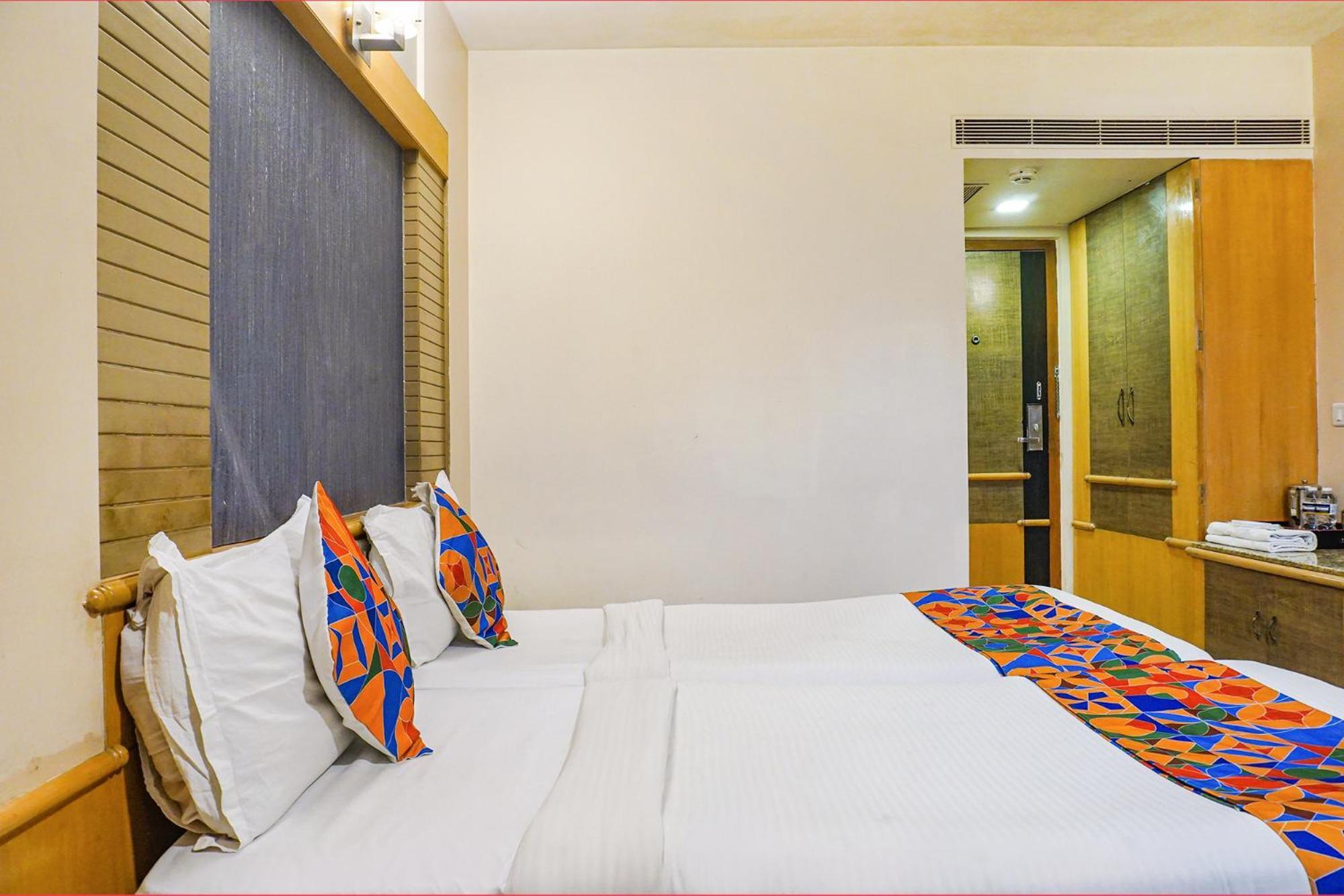 Fabhotel Prime Deccan 8 Pune Exterior photo